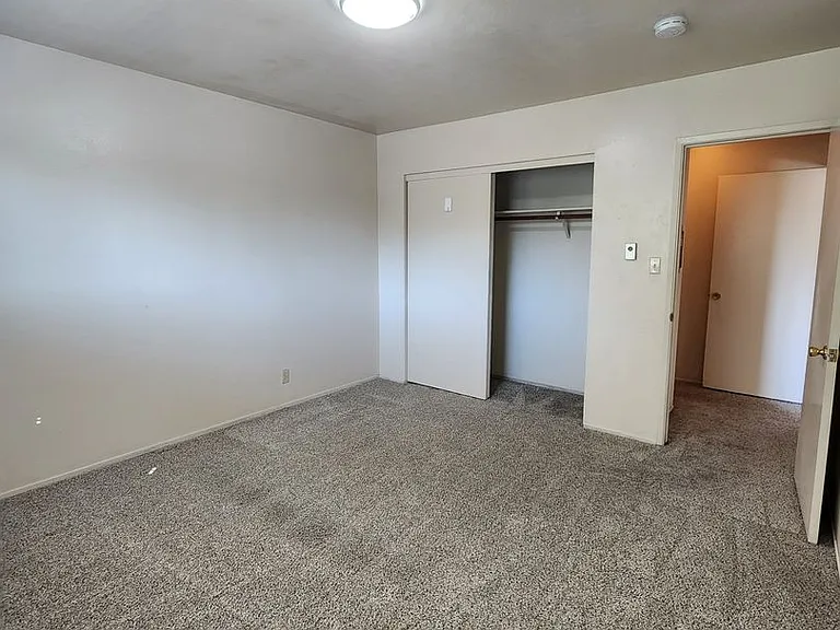 350 - 2905 Old Almaden Rd — Photo 13