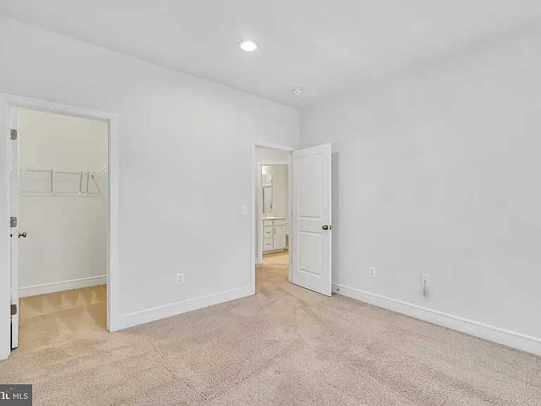 42281 Belgrave Gardens Ter — Photo 45
