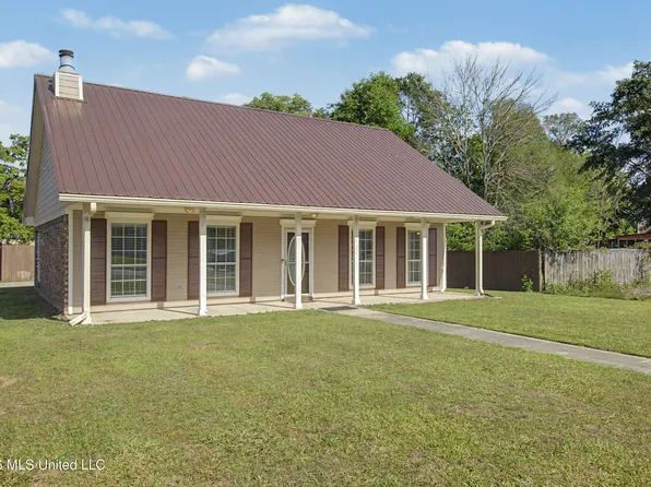 11966 Concorde Dr, Gulfport, MS 39503