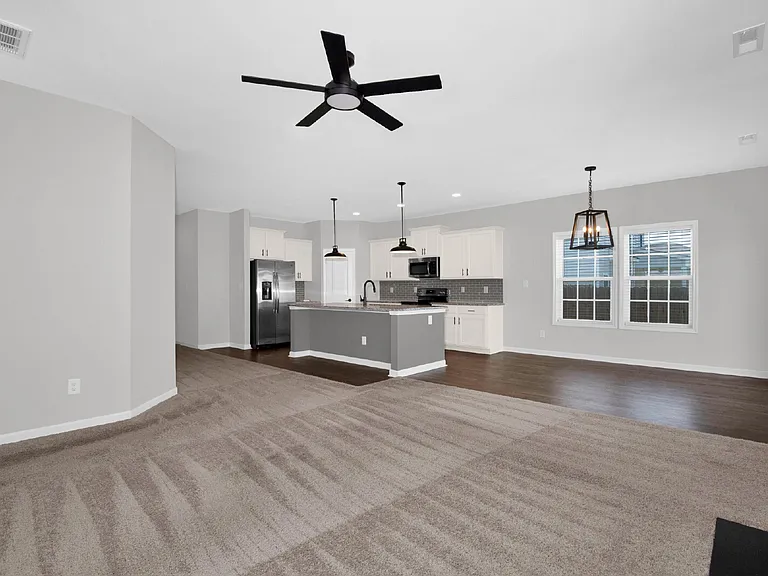 2346 Spinning Wheel Rd — Photo 14