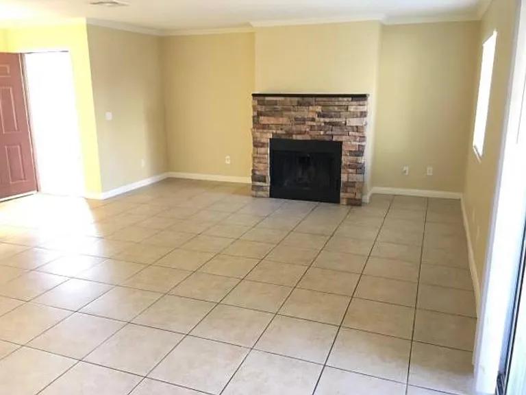 8600 W Charleston Blvd #1171 — Photo 7