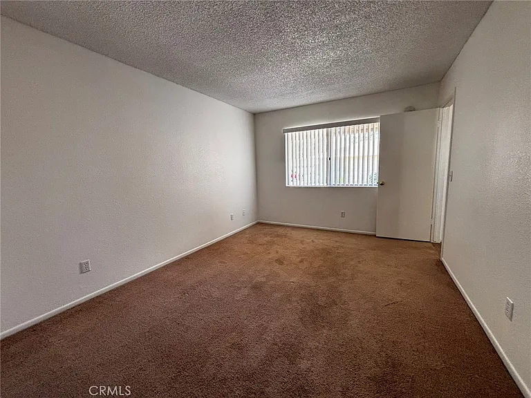 743 Evergreen St — Photo 13