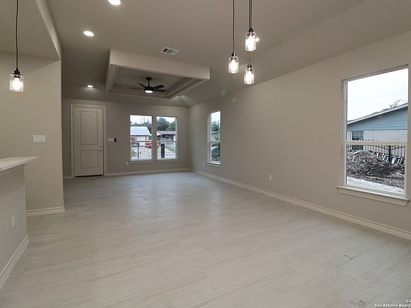 5th image of 7719 CARTWHEEL LN