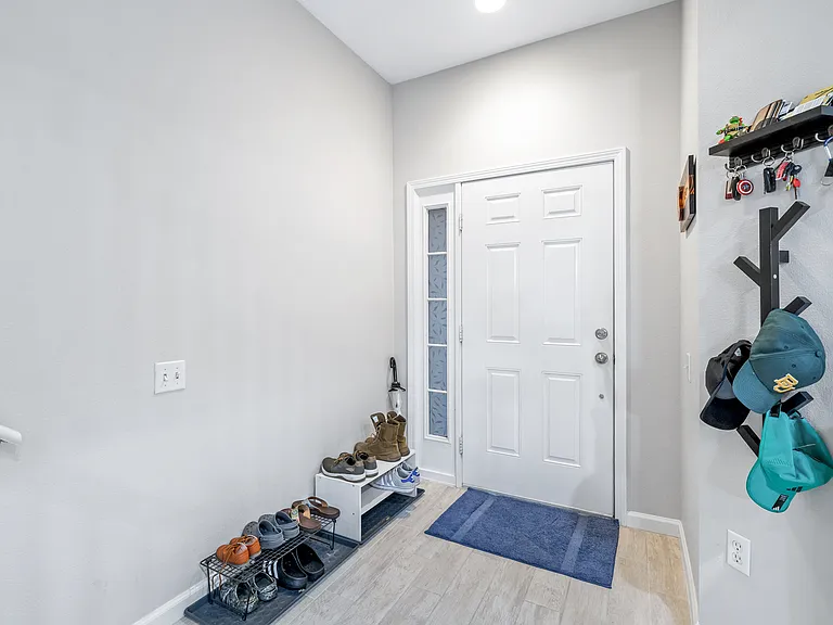 5005 Barnstead Dr — Photo 8