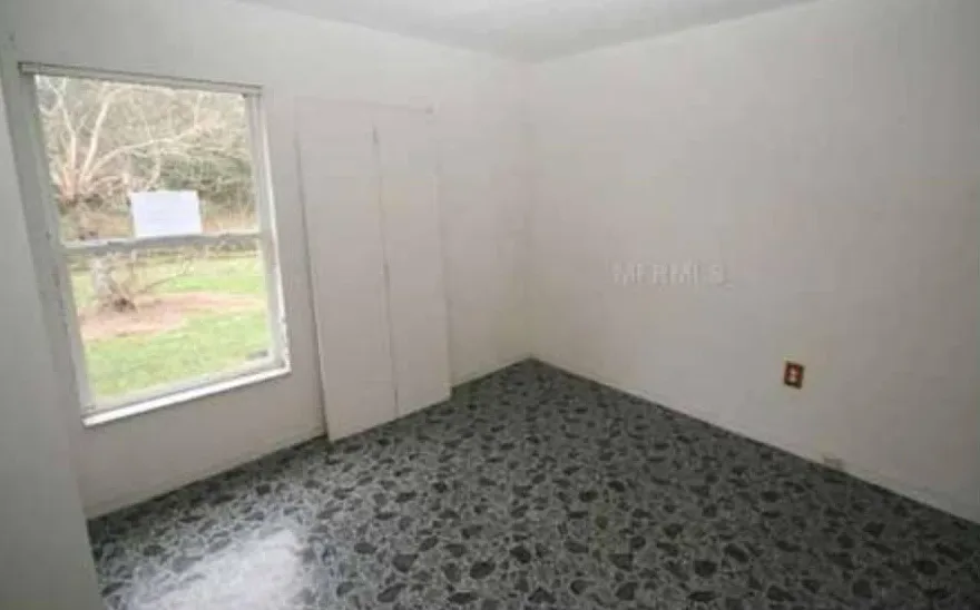 3 bed, 1070 sqft, $1,800 — Photo 4