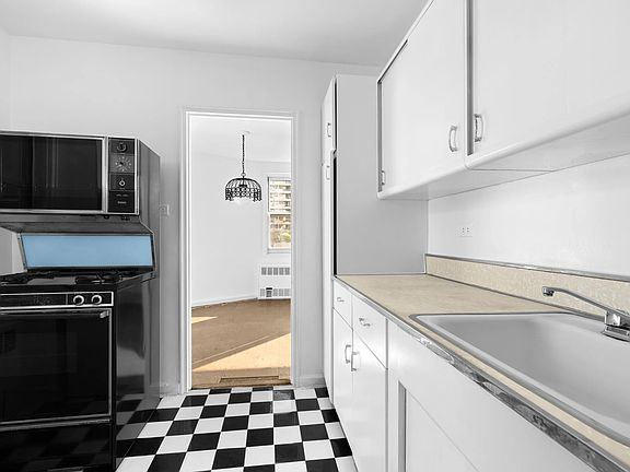 4th image of 1270 5th Ave APT 12M