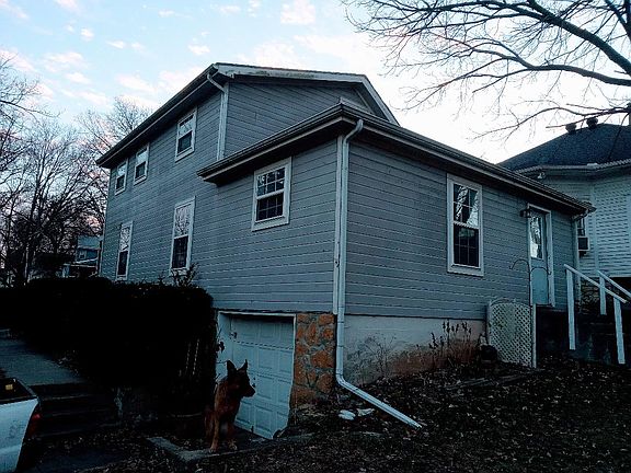 2nd image of 219 E Insley Ave