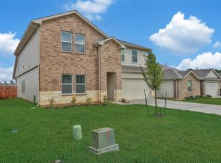 11840 Summertime Dr, Willis, TX 77318