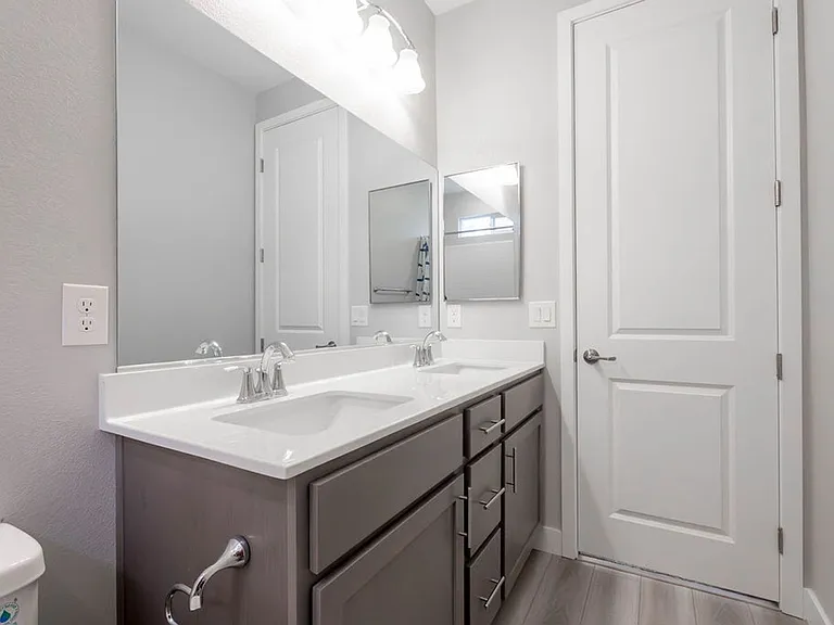 10620 Carnes Ave — Photo 15