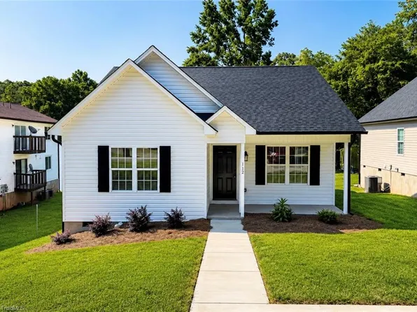 112 Taft St, Mayodan, NC 27027