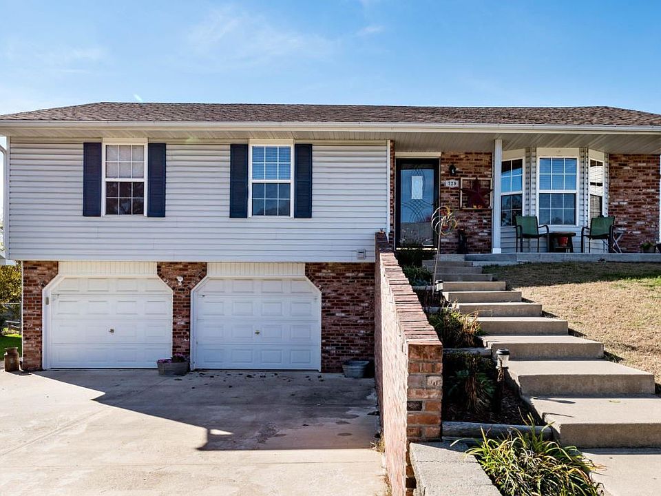 1st image of 729 Kathy Ln