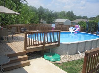 1361 Manuka Dr, O'Fallon, MO