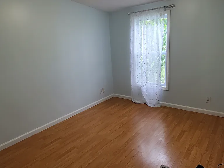 360 Briarwood Blvd — Photo 11