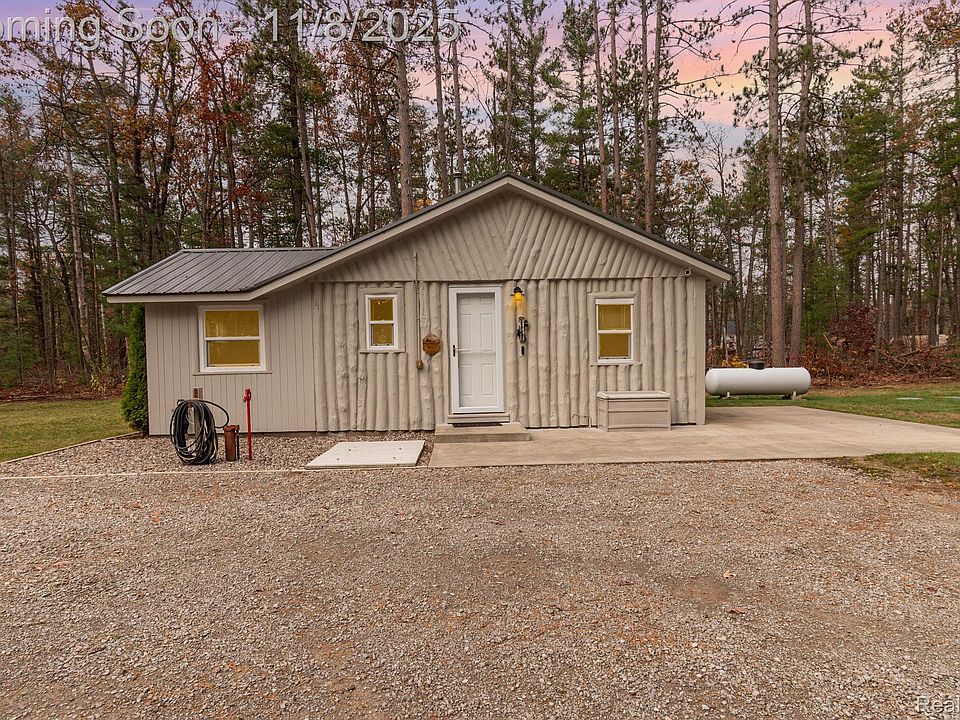 1st image of 3506 County Road 612
