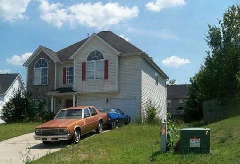 2nd image of 310 White Water Dr