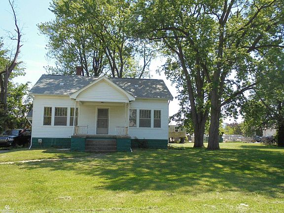 2nd image of 35080 Hengesbach Dr