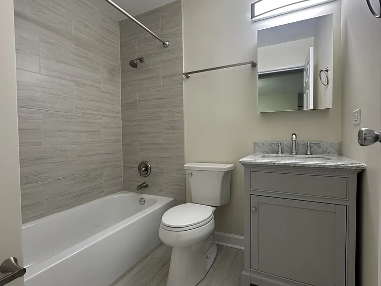 705 Court Of Spruce — Photo 2