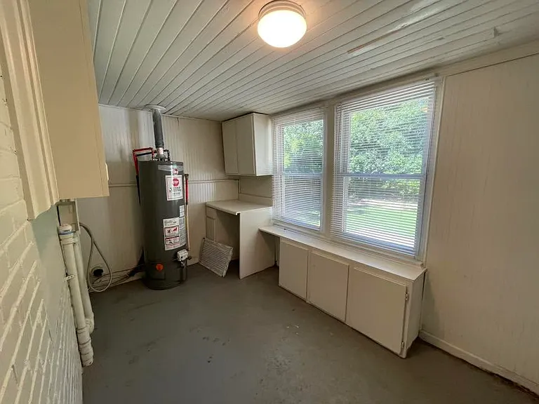 3303 Abingdon Rd — Photo 20