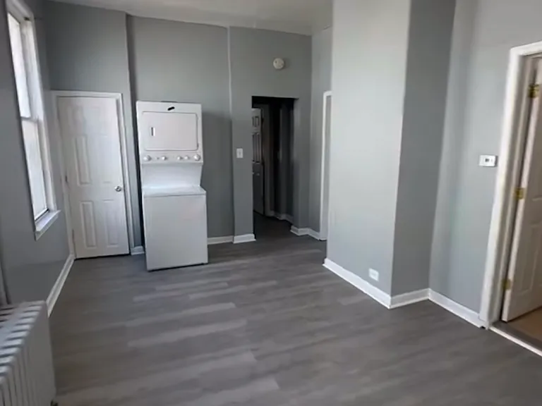 3001 Southern Ave #2 — Photo 1