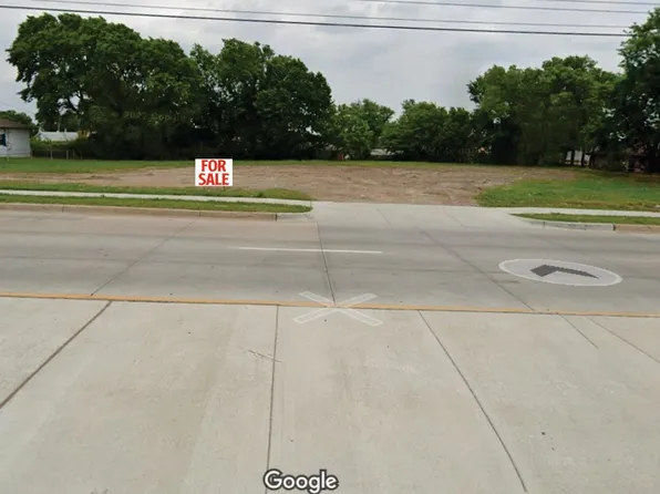 2323 S Memorial Dr, Tulsa, OK 74129