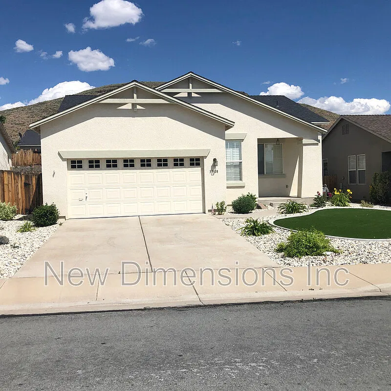 3 bed, 2.0 bath, 1537 sqft, $2,575 — Photo 1