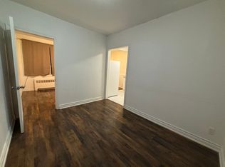 2885 Saint Clair Ave E #3, Toronto, ON M4B1N4