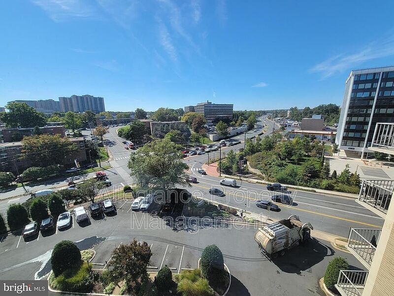1st image of 5565 Columbia Pike APT 805