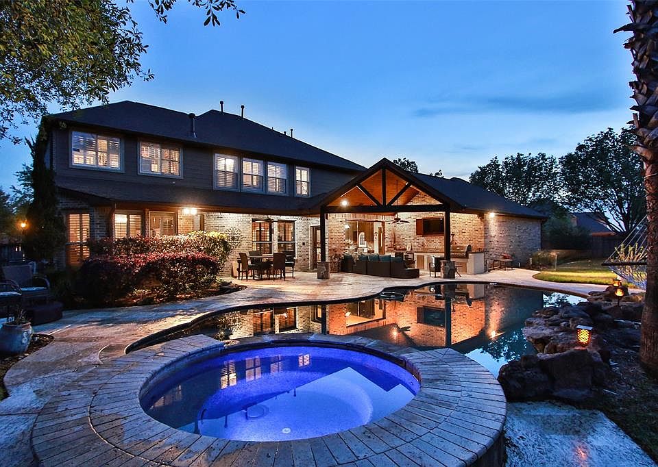 1st image of 11922 Hallowed Stream Ln