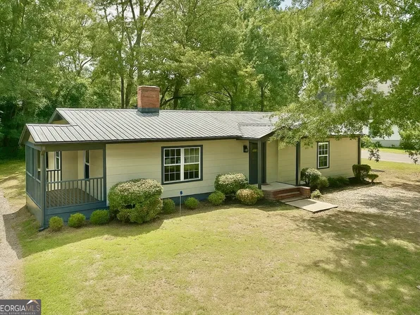 127 Holly St, Social Circle, GA 30025