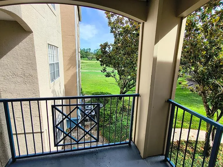 7340 Westpointe Blvd #326 — Photo 32