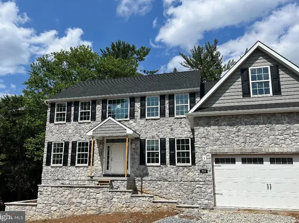 898 Sharpless Rd, Hockessin, DE 19707