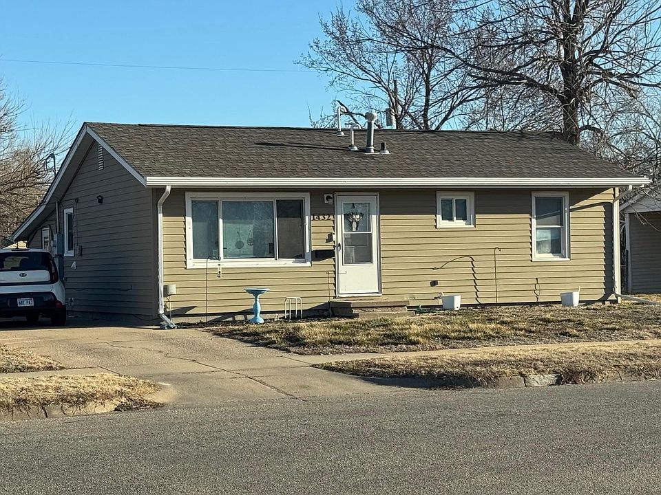 1st image of 1432 Bachtold Ave