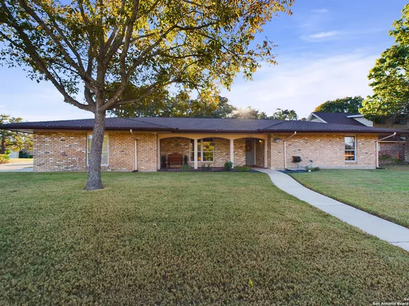 10503 Pinedale Dr, San Antonio, TX 78230