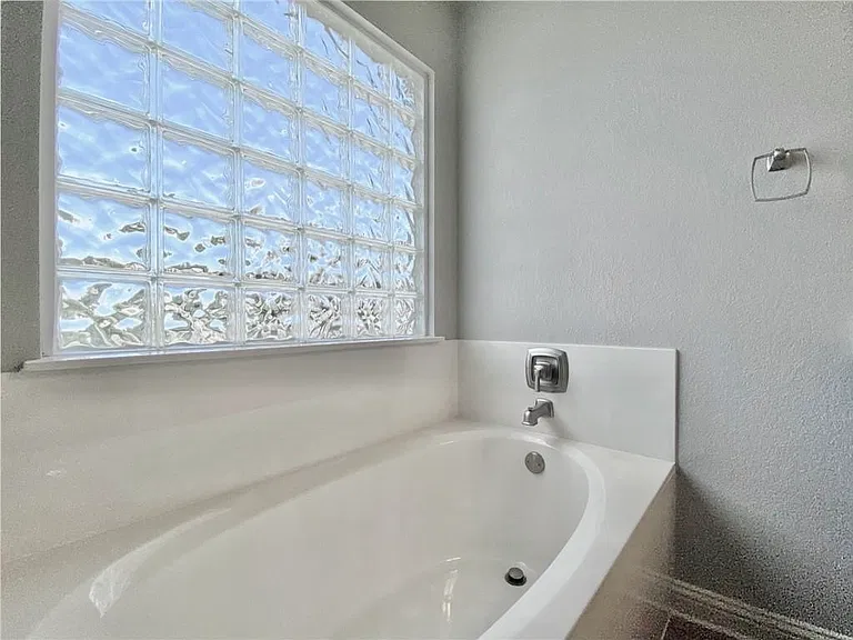 1812 Lost Maples Loop — Photo 27