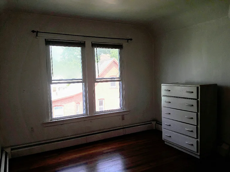 56 Hillside Pl #4 — Photo 14