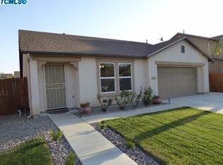 4305 W Nellis Ave, Visalia, CA 93277