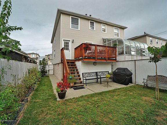 3rd image of 78 Boundary Ave