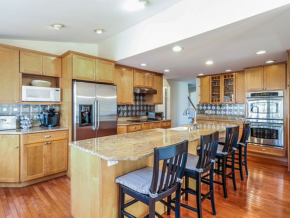 Entertain with fun and style.