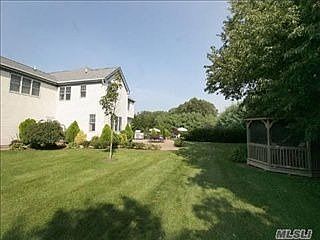 2nd image of 61 Elderwood Dr