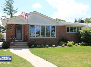 7109 W Monroe St, Niles, IL 60714