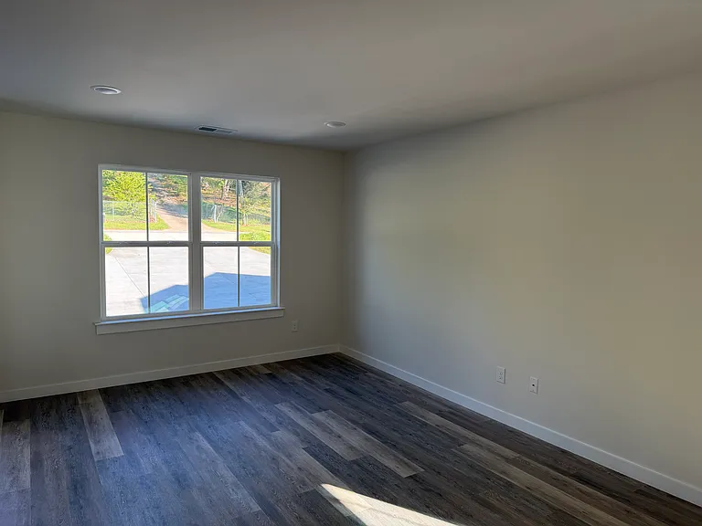 271 & 273 Vanderbilt Rd — Photo 10