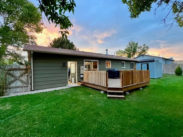 602 8th St, Cody, WY 82414
