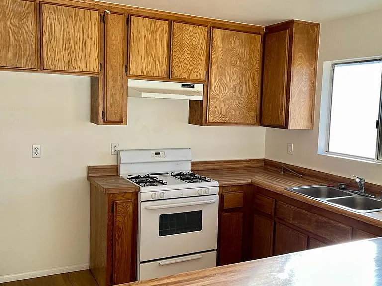 93523 Clement St — Photo 11