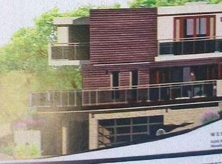 4839 Calderon Rd, Woodland Hills, CA 91364