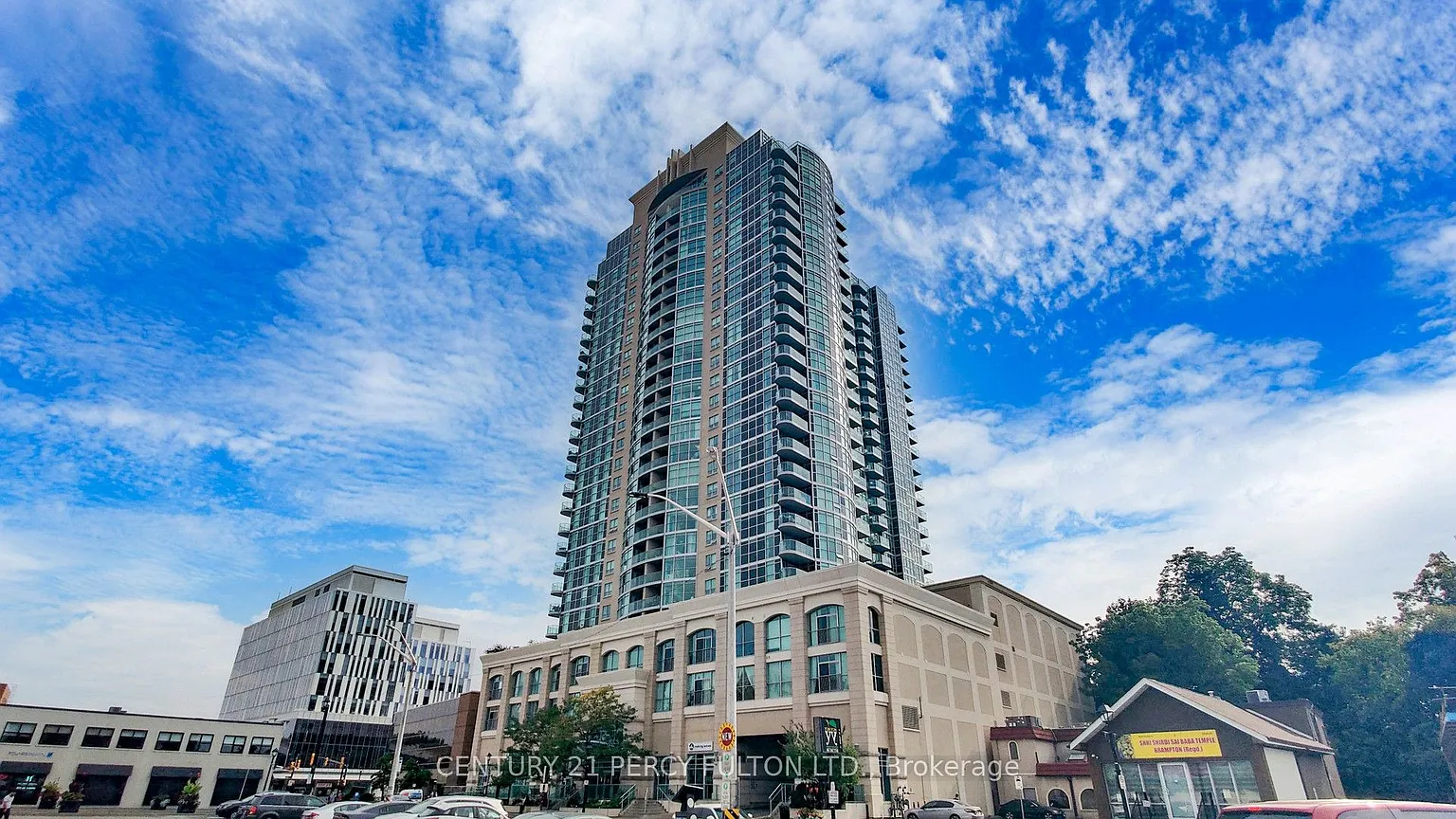 9 George St N #1612 photo 1