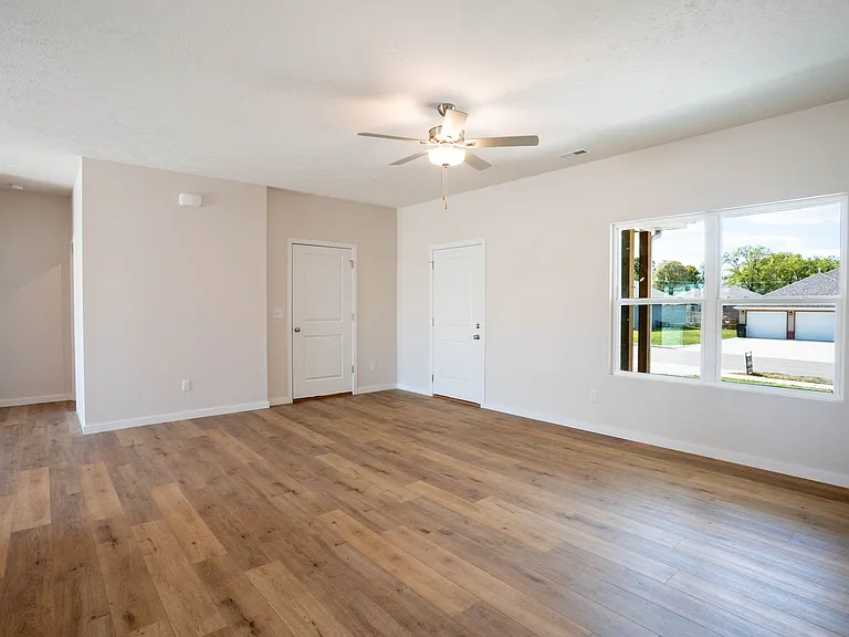 1753 Cash Dr — Photo 18