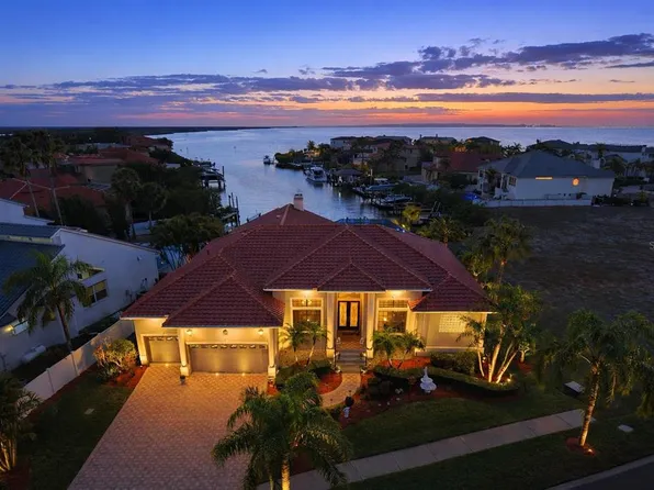 960 Symphony Isles Blvd, Apollo Beach, FL 33572