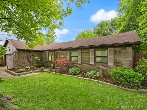 5915 Bethany Road, Charlestown, IN 47111