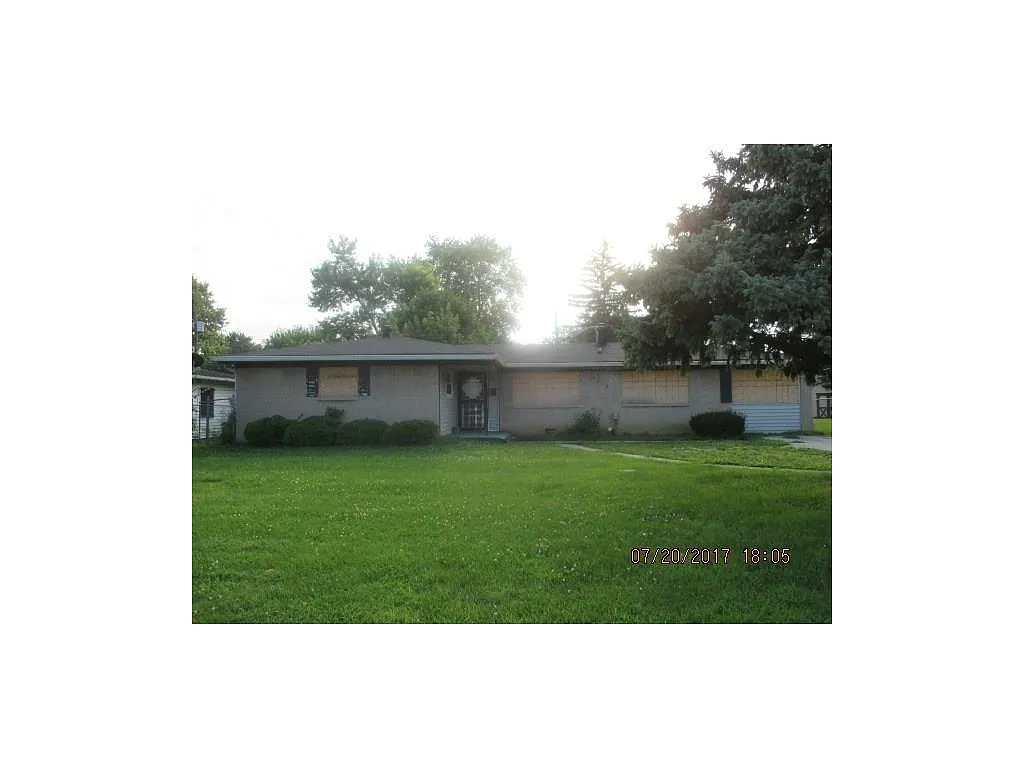 2828 Brouse Ave photo 1
