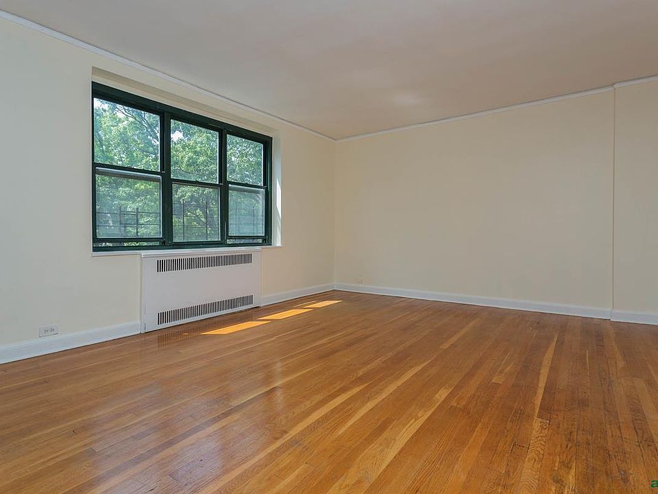 1st image of 7810 34th Ave APT 6H